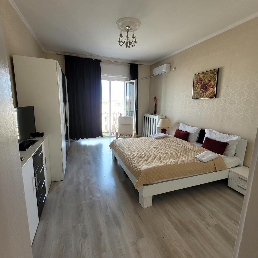Anastasia Bratianu Apart 24B Beautiful View Self Check From 2 Pm Бухарест Экстерьер фото